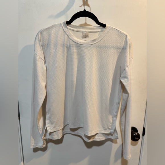 CALIA by Carrie Underwood Tops - CALIA by Carrie Underwood White Long Sleeve Top